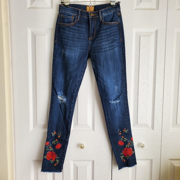 Driftwood Jackie Embroidered Floral Skinny Jeans - Picture 11 of 11
